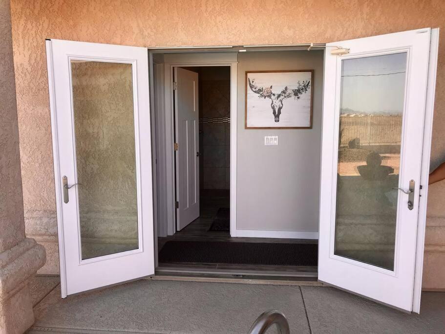 Private View On The Lake Side Of 95! Sleeps 16 Lake Havasu City Dış mekan fotoğraf