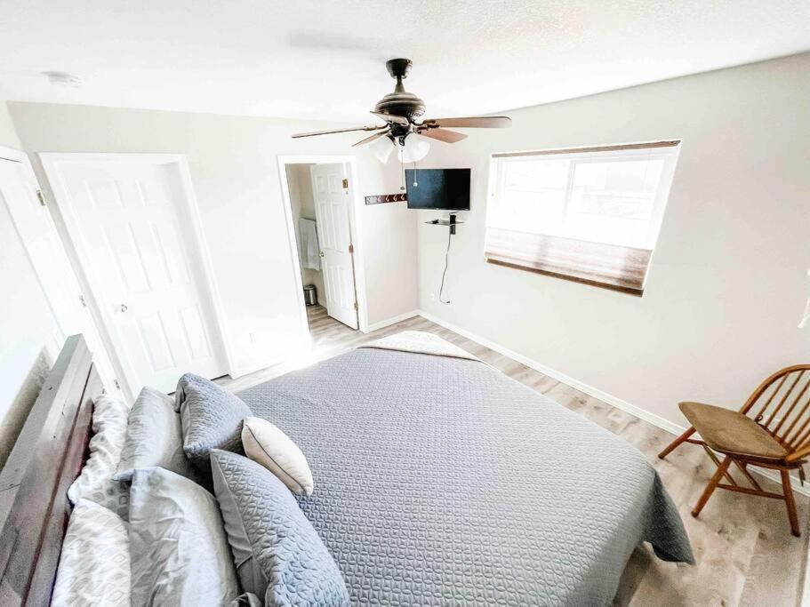 Private View On The Lake Side Of 95! Sleeps 16 Lake Havasu City Dış mekan fotoğraf