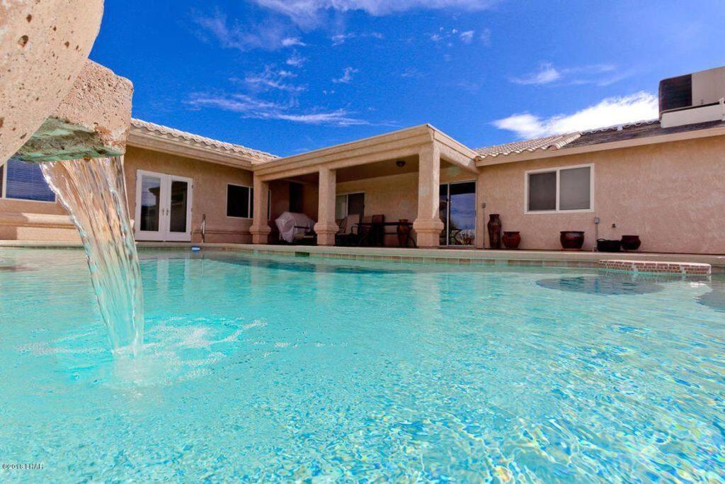 Private View On The Lake Side Of 95! Sleeps 16 Lake Havasu City Dış mekan fotoğraf